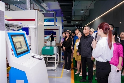 智造魅力，品質見證 百名客戶探訪慕思4.0數字化工廠與卓越檢測服務